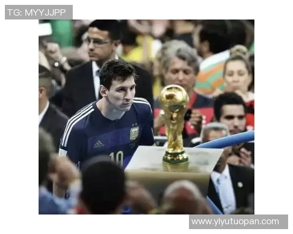 八位传奇足球球星高清合成图 展现不同时代的足球魅力与风采 八位传奇足球球星高清合成图 展现不同时代的足球魅力与风采