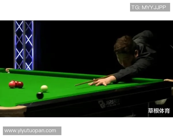 昆明足球新星崛起：从草根到职业的奋斗历程与未来前景